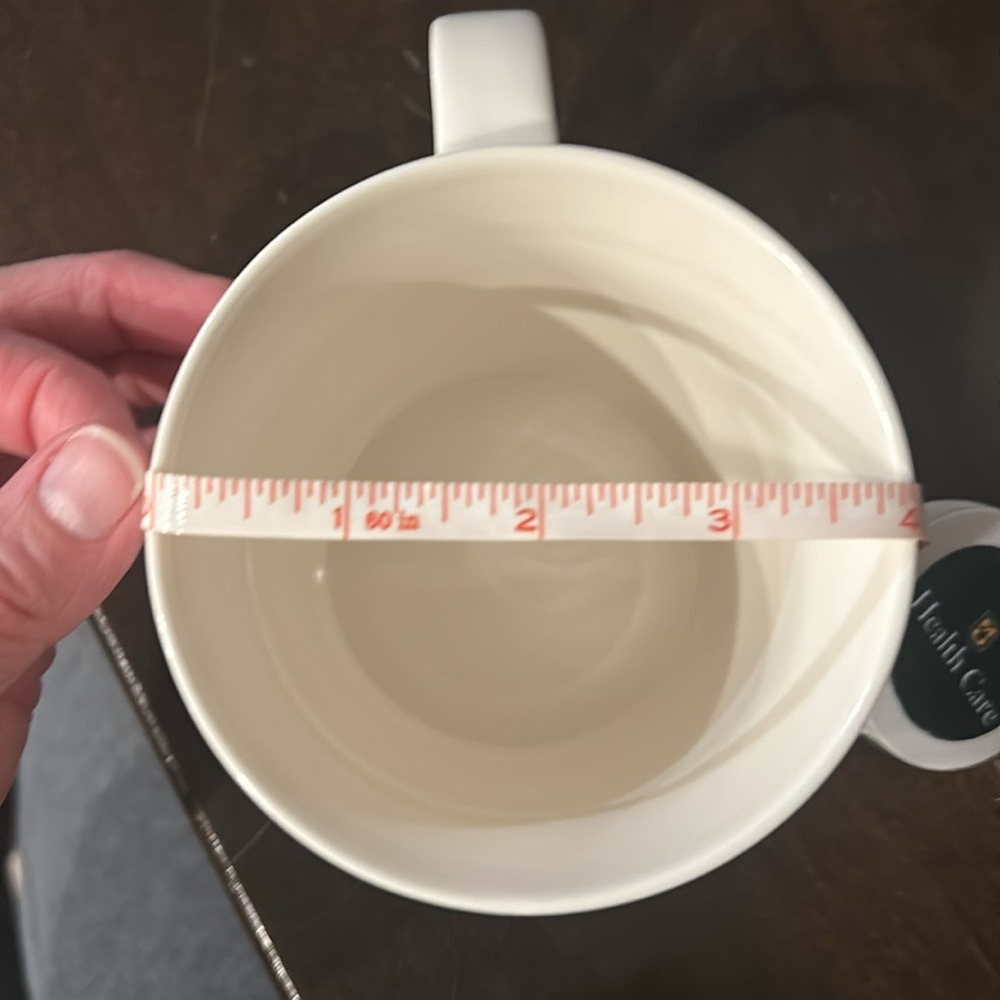 Set of matching Starbucks mugs - like new! - Picture 6 of 9